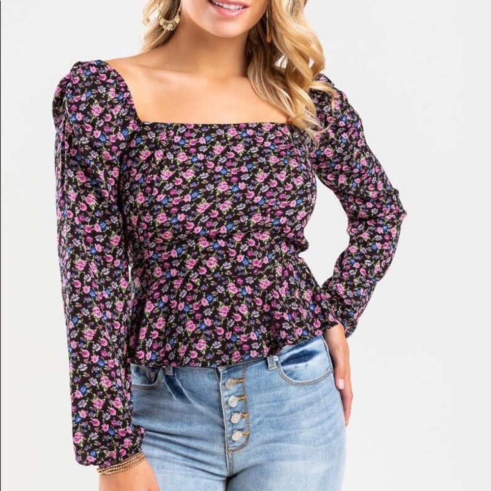 Francesca’s Floral Peplum Blouse